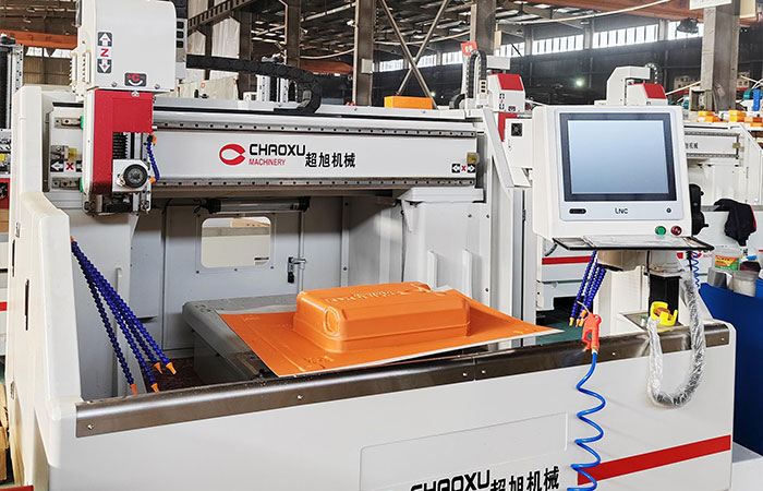 2023 New Product- Chaoxu 5 Axis CNC Cutting Machine